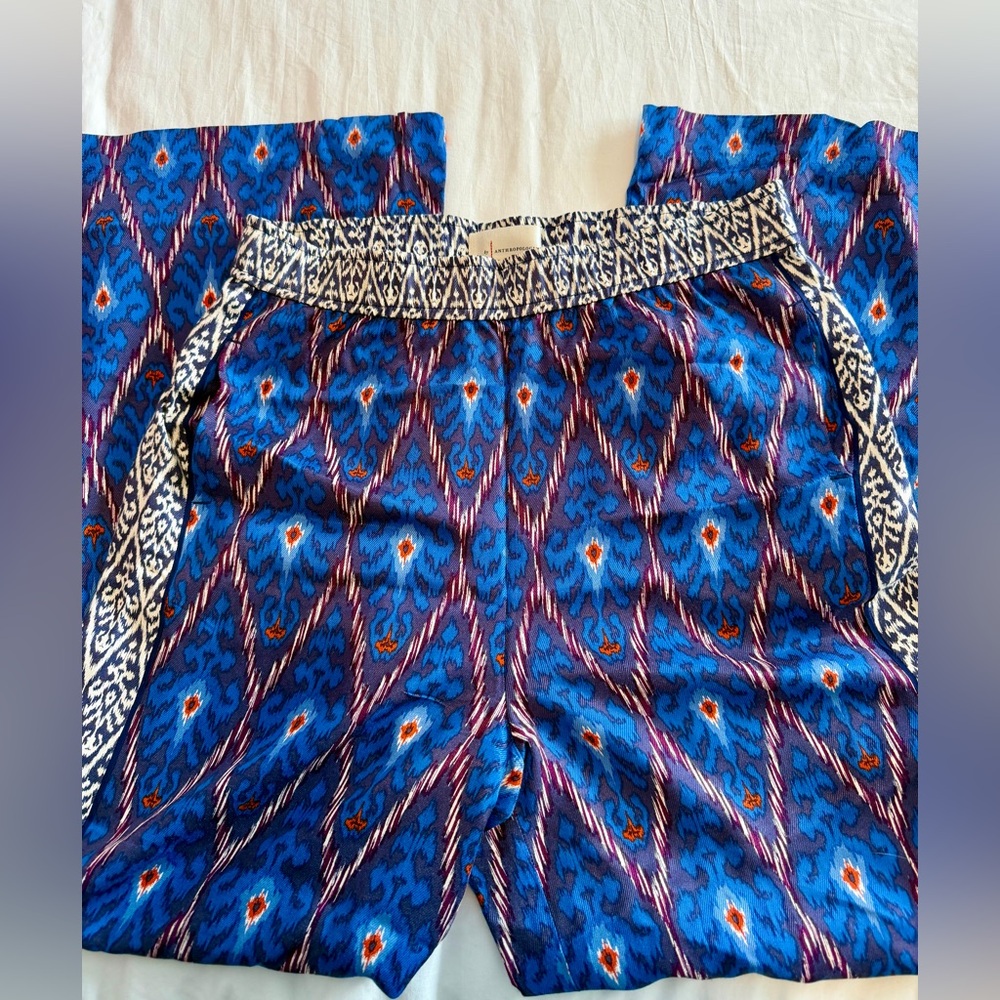 Anthropologie Blue Geometric Wide Leg Pants
Women’s Size: S Women’s - Picture 8 of 9